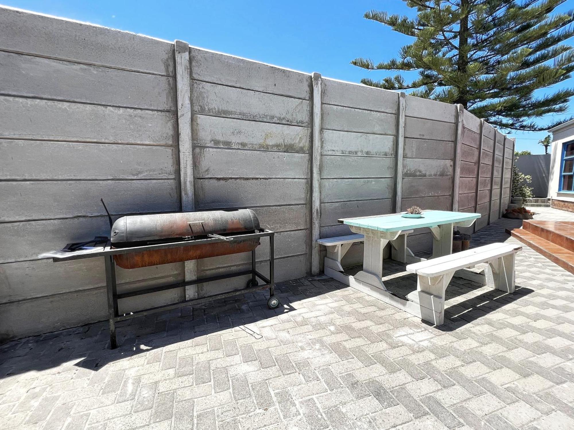 Coastal House - 2br And Self Catering
